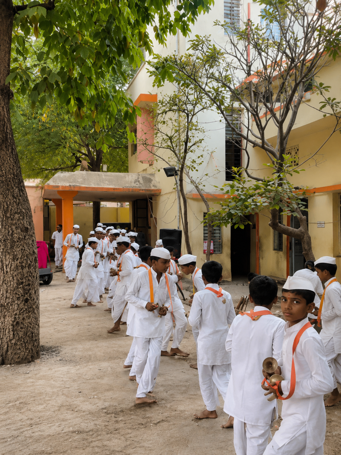 शिवजयंती — मिरवणूक क्षण