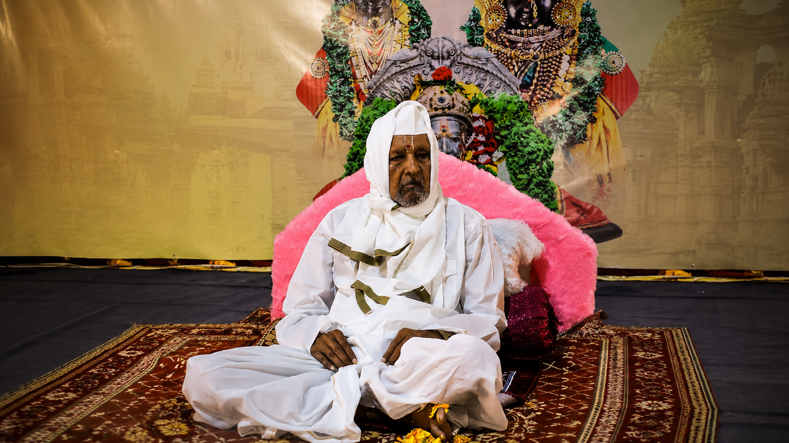 पूज्य कुरेकर बाबांचे पावन दर्शन