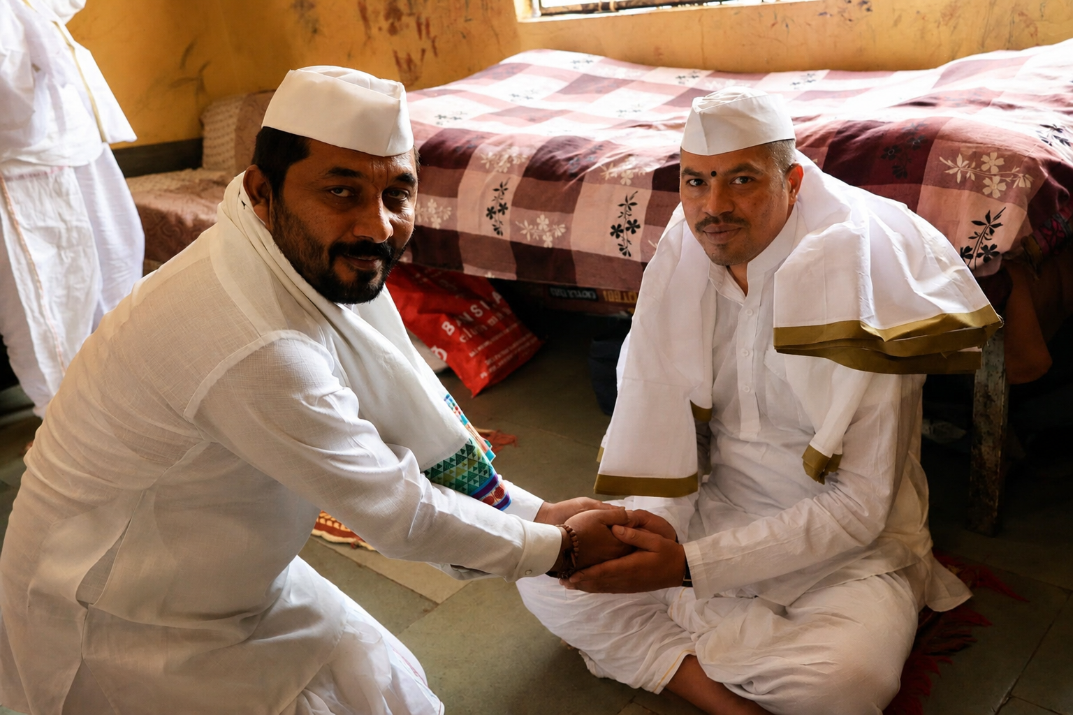 माउली महाराजांचा भावपूर्ण सत्कार